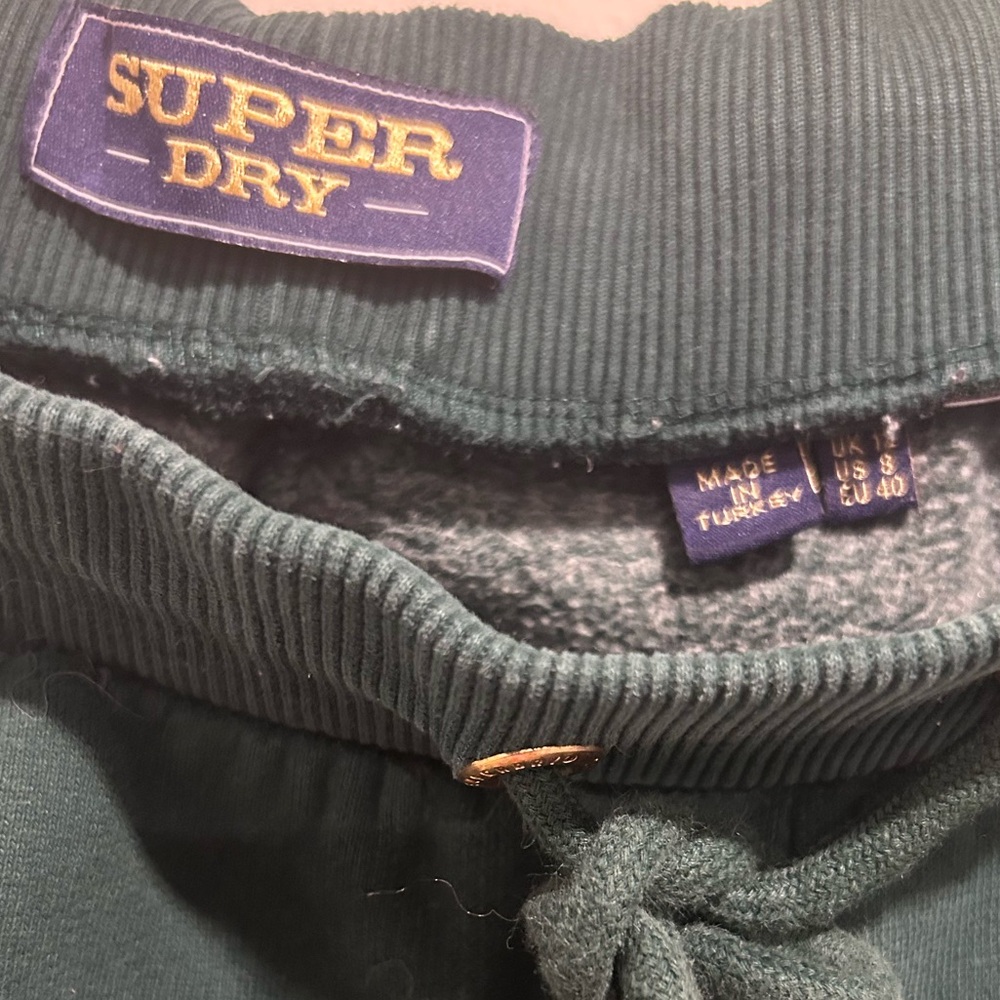 Jogging pants - Picture 2 of 2